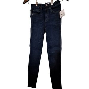 FREE PEOPLE SKINNY JEANS WITH RAW HEM SIZE 24
